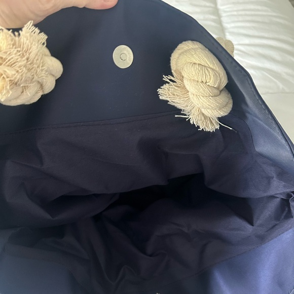 Beach Bag - Picture 6 of 8